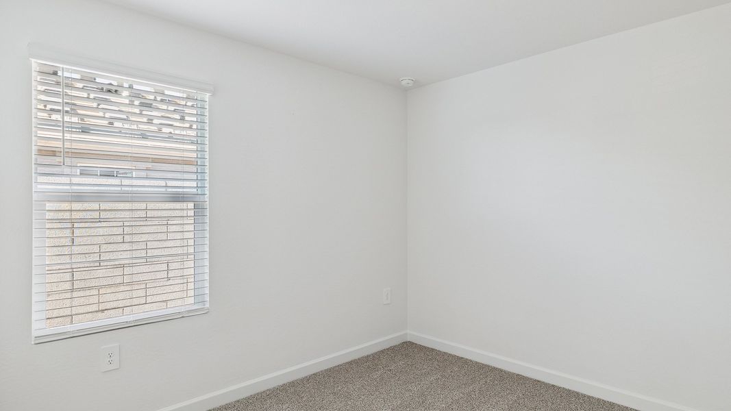Representative unfurnished interior of a home built from the Gaven by D.R. Horton in Del Rio Ranch, Avondale (Image 16).