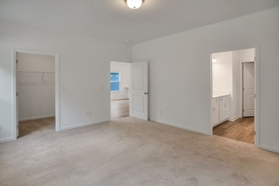 Image 24 of a home in Marlin Pointe.