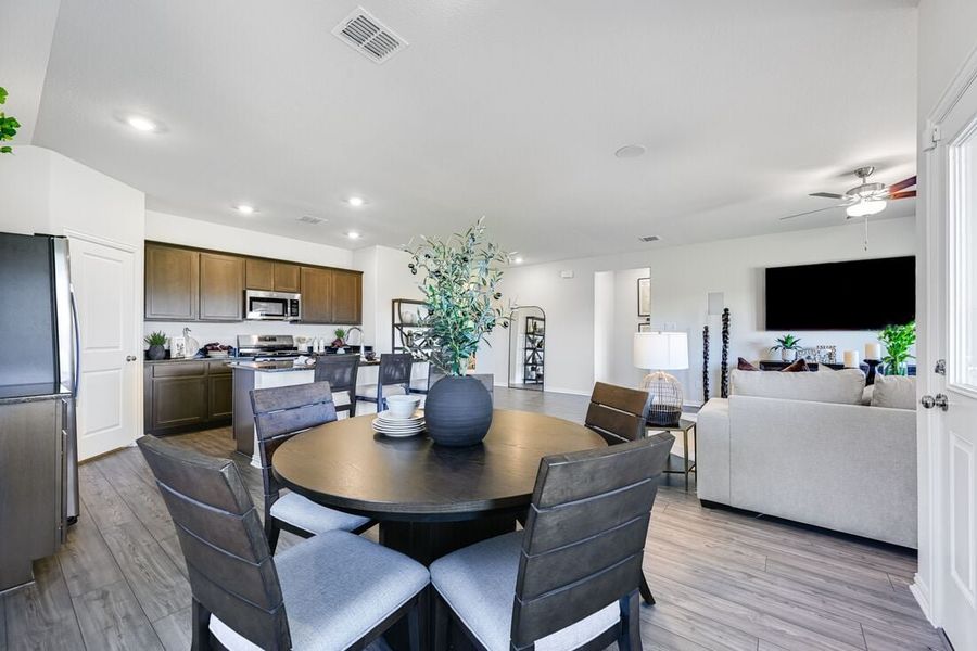 Furnished interior view inside a new home in River Ridge, Crandall (Image 11).
