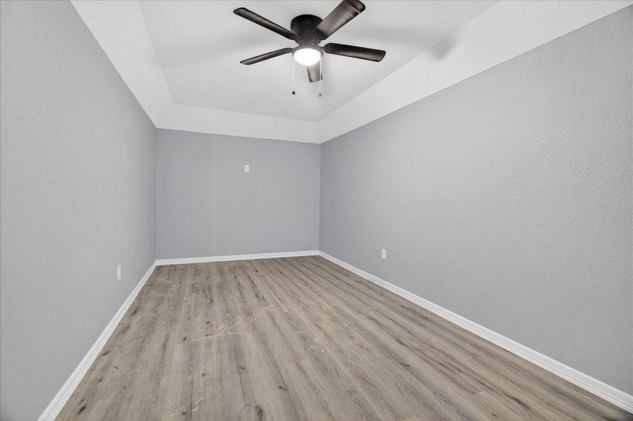 Spacious, unfurnished interior of a new home in , Houston (Image 35).