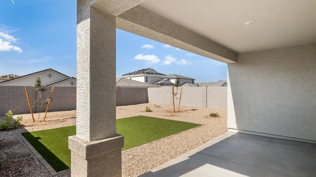 Exterior details and patio area of a home in Zanjero Pass, Waddell (Image 2).