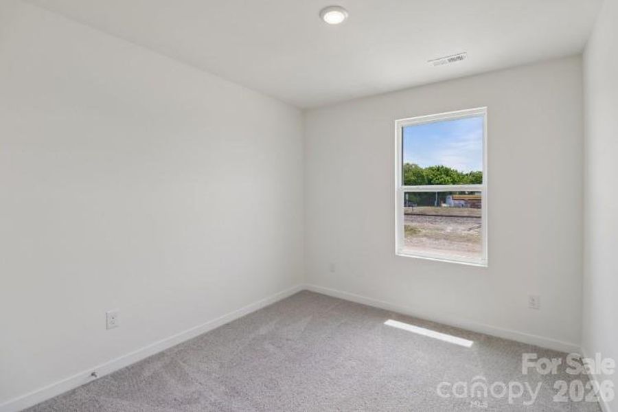 Spacious, unfurnished interior of a new home in Grover Walk, Grover (Image 11).