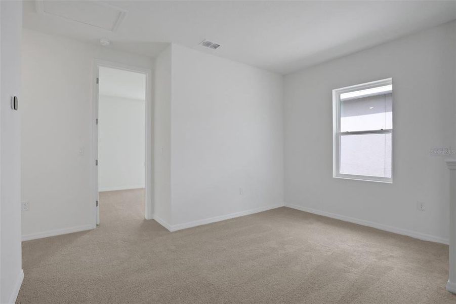 Spacious, unfurnished interior of a new home in Turnleaf, Punta Gorda (Image 20).