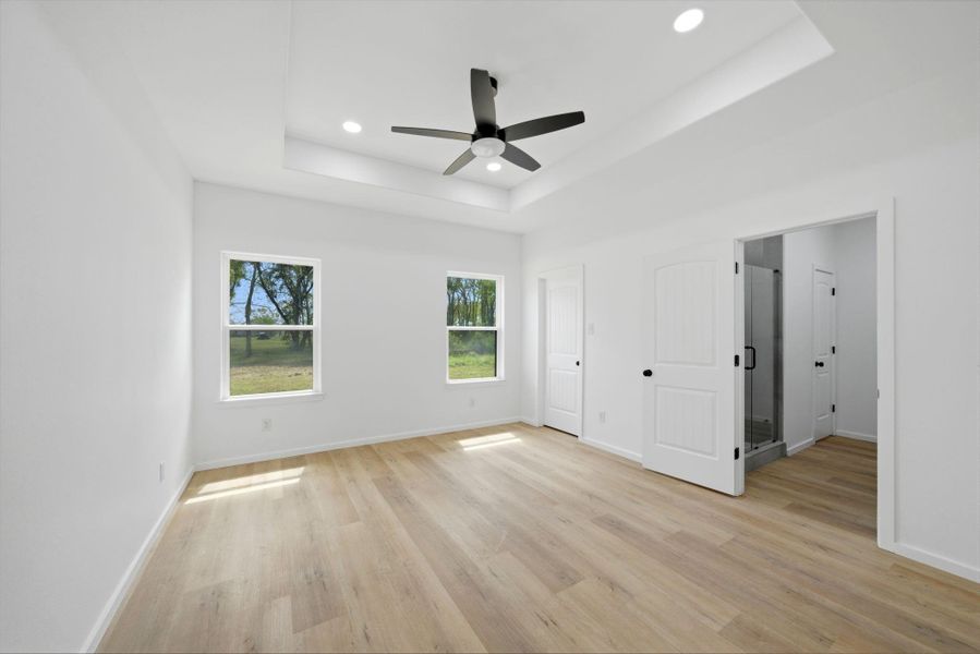 Spacious, unfurnished interior of a new home in , West Columbia (Image 22).