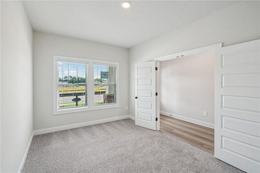Spacious, unfurnished interior of a new home in Martin Springs - Estate Series, Lawrenceville (Image 14).