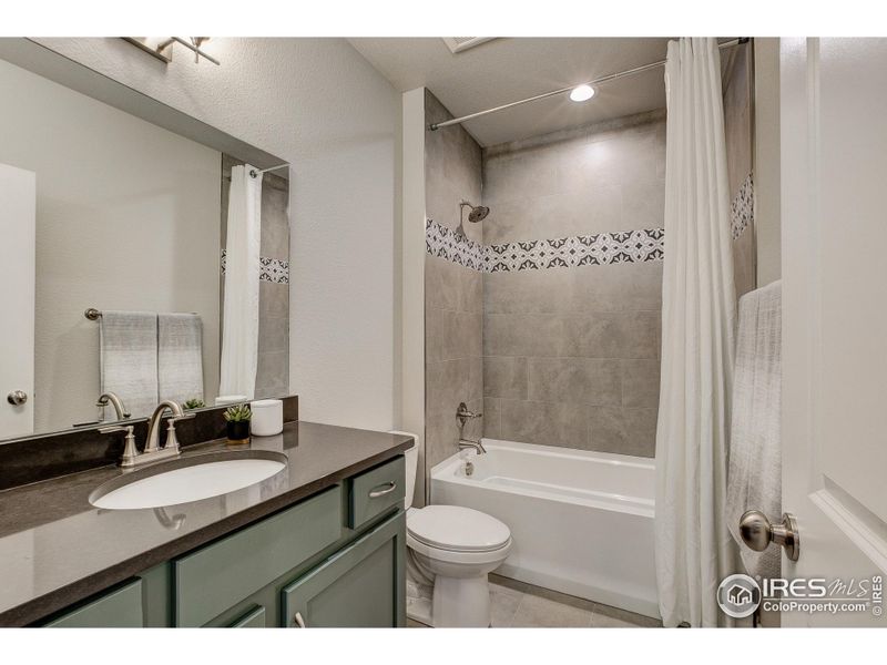 Furnished interior view inside a new home in Highlands at Fox Hill - The Towns, Longmont (Image 28).