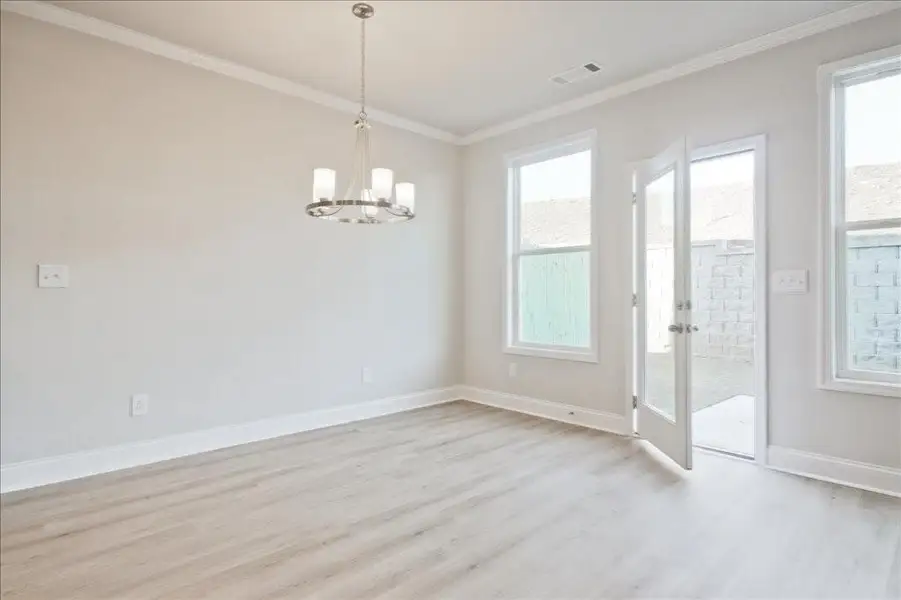 Spacious, unfurnished interior of a new home in Somerset at Riverbrook, Gainesville (Image 35).