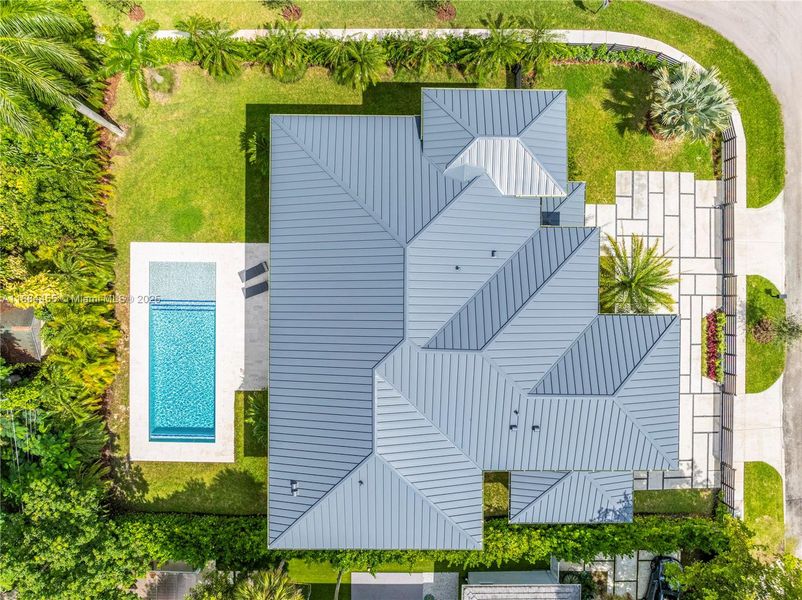 Image 20 of a home in .