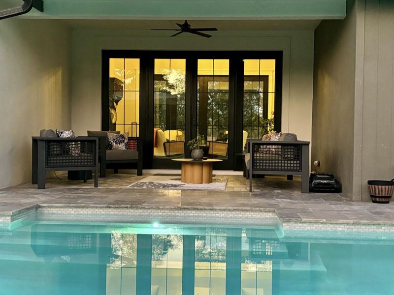 03DAB66F-1CC6-4D94-A4BE-2C07F9101B34