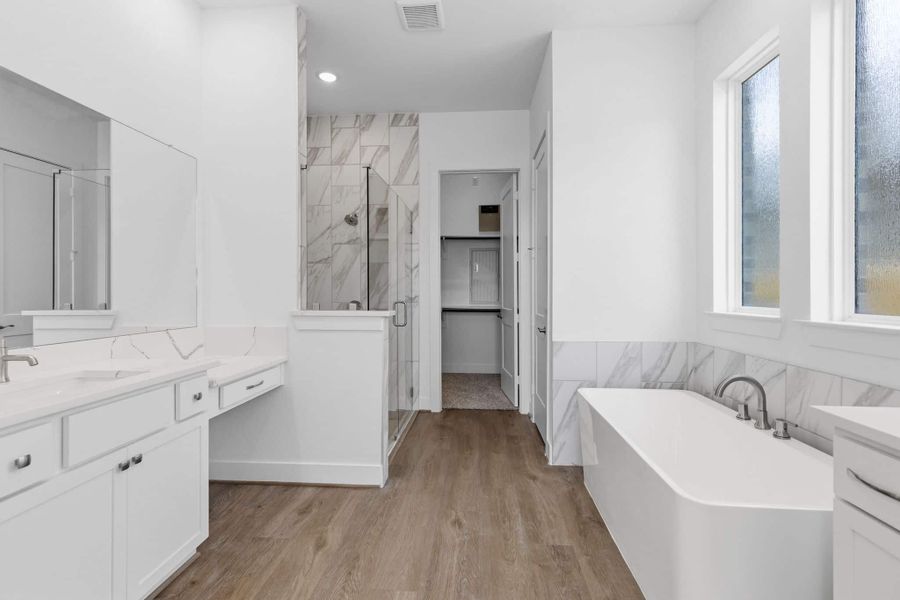 Furnished interior view inside a new home in Parkside on the River, Georgetown (Image 10).