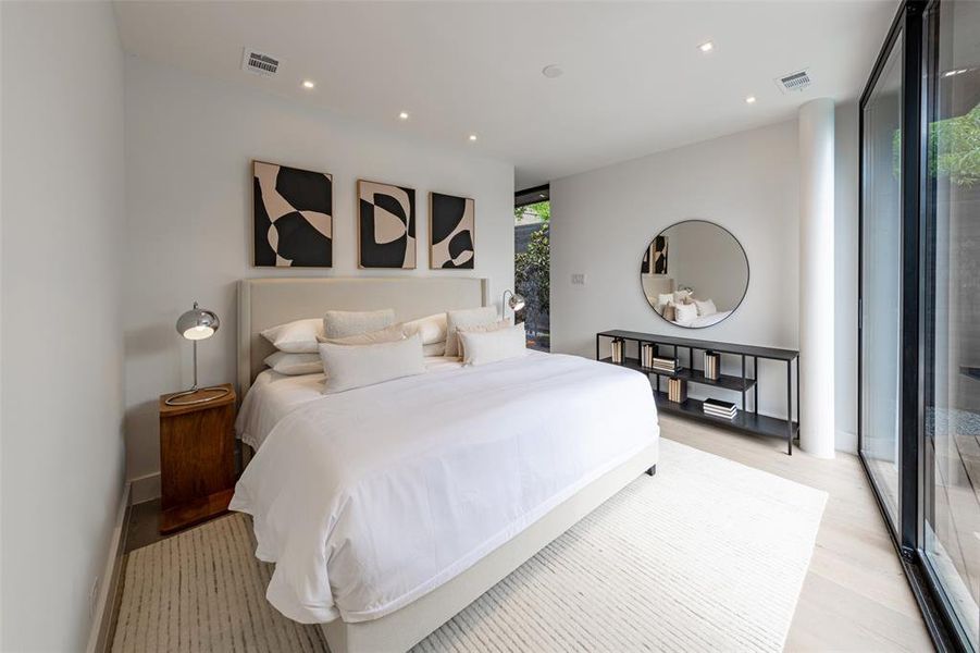 Furnished interior view inside a new home in , Dallas (Image 11). Furnished interior view inside a new home in , Dallas (Image 11).