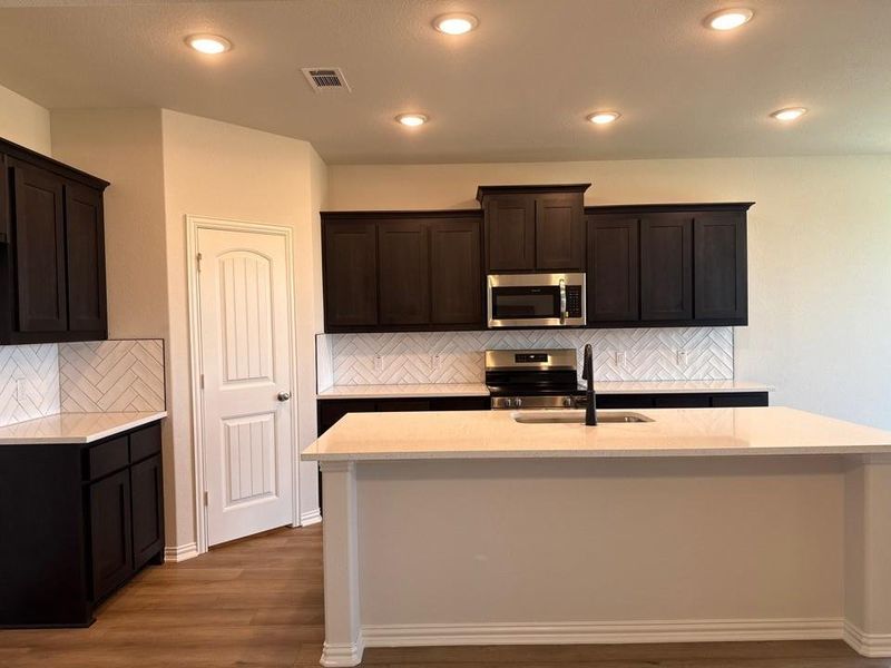 Furnished interior view inside a new home in Covenant Park, Springtown (Image 5). Furnished interior view inside a new home in Covenant Park, Springtown (Image 5).
