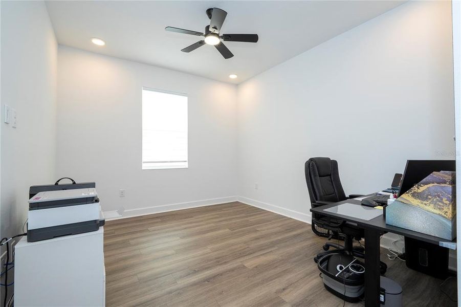 Image 71 of a home in .