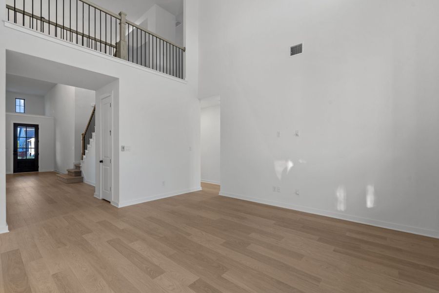 5br New Home in Dripping Springs, TX.  - Slide 14