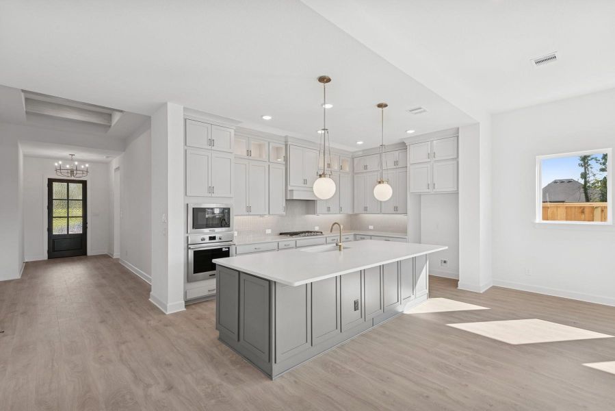 Furnished interior view inside a new home in The Highlands 55' - Encore Collection, Porter (Image 6). Furnished interior view inside a new home in The Highlands 55' - Encore Collection, Porter (Image 6).