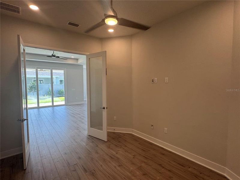 Spacious, unfurnished interior of a new home in Laureate Village, Newberry (Image 24).