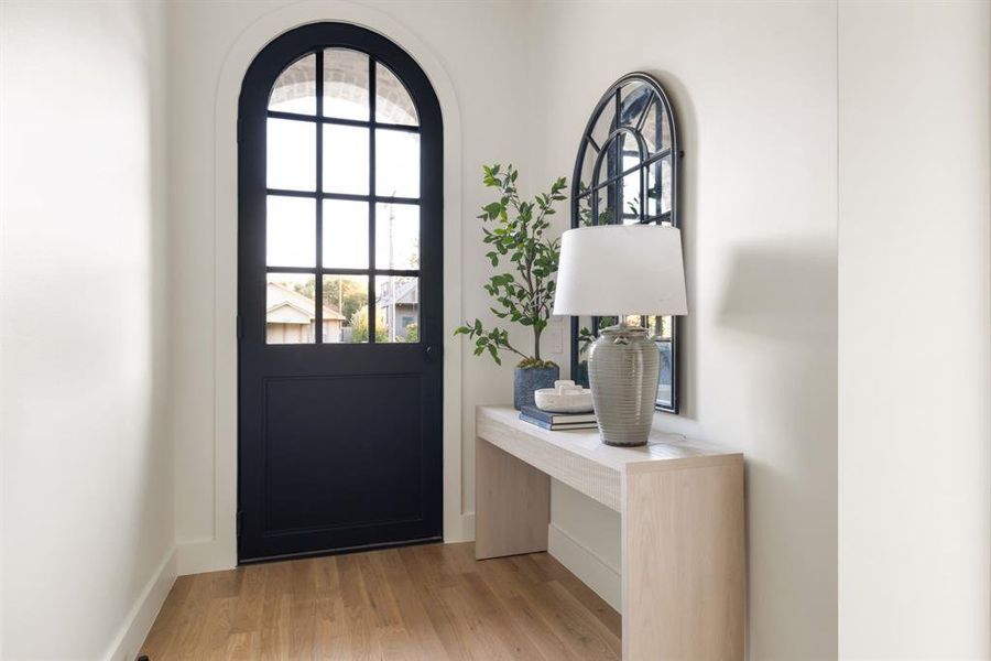 Furnished interior view inside a new home in , Dallas (Image 16).