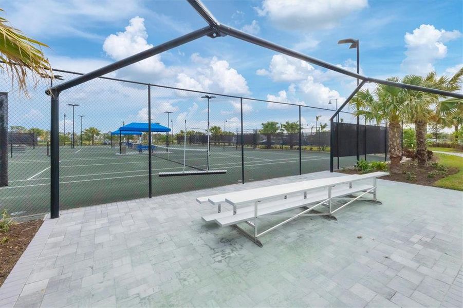 Community amenities in , Englewood (Image 42). Community amenities in , Englewood (Image 42).