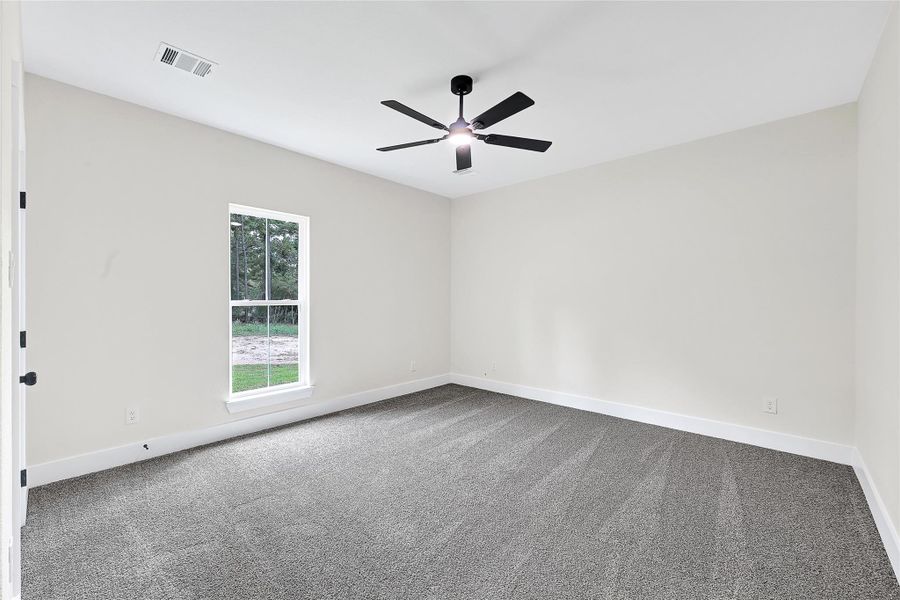 Spacious, unfurnished interior of a new home in , Plantersville (Image 34).