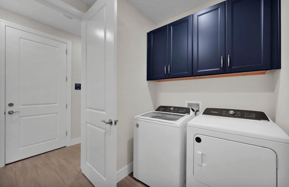 Mystique | Laundry Room