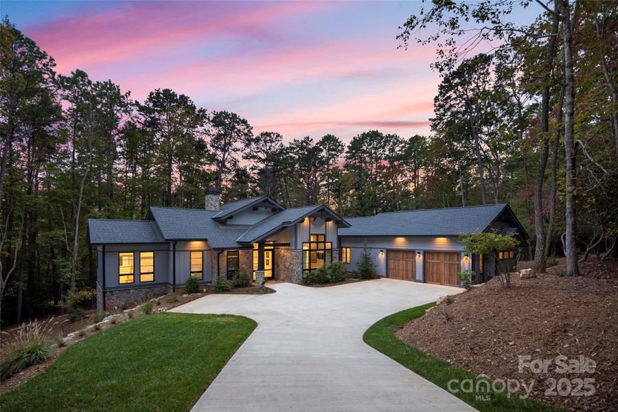 Image 29 of a home in .