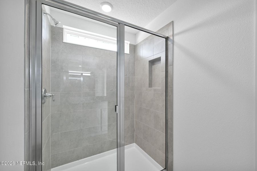 Close-up of interior finishes inside a home in Hyland Trail, Green Cove Springs (Image 9).