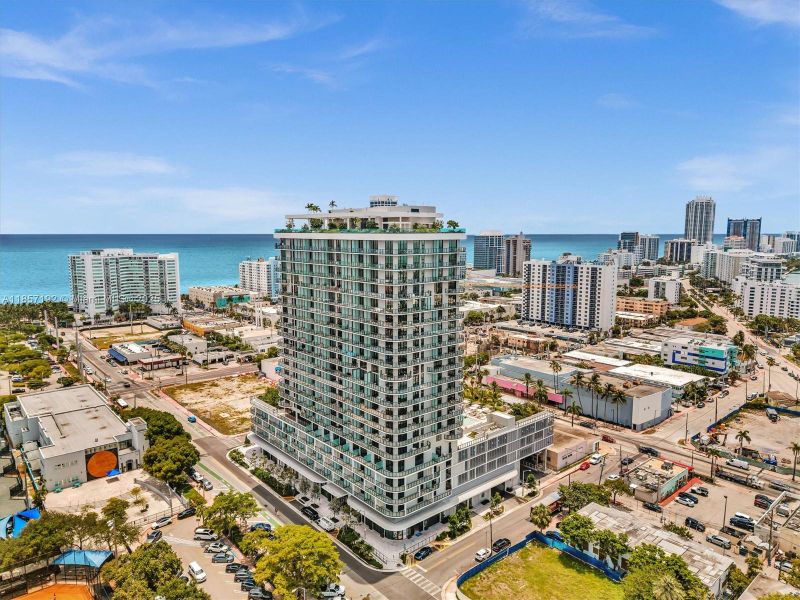 Front exterior of a new home in , Miami Beach, FL, highlighting curb appeal (Image 23).
