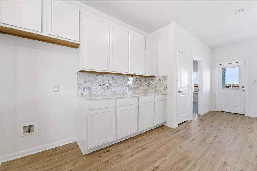 Furnished interior view inside a new home in Pebblebrook, Sherman (Image 8).