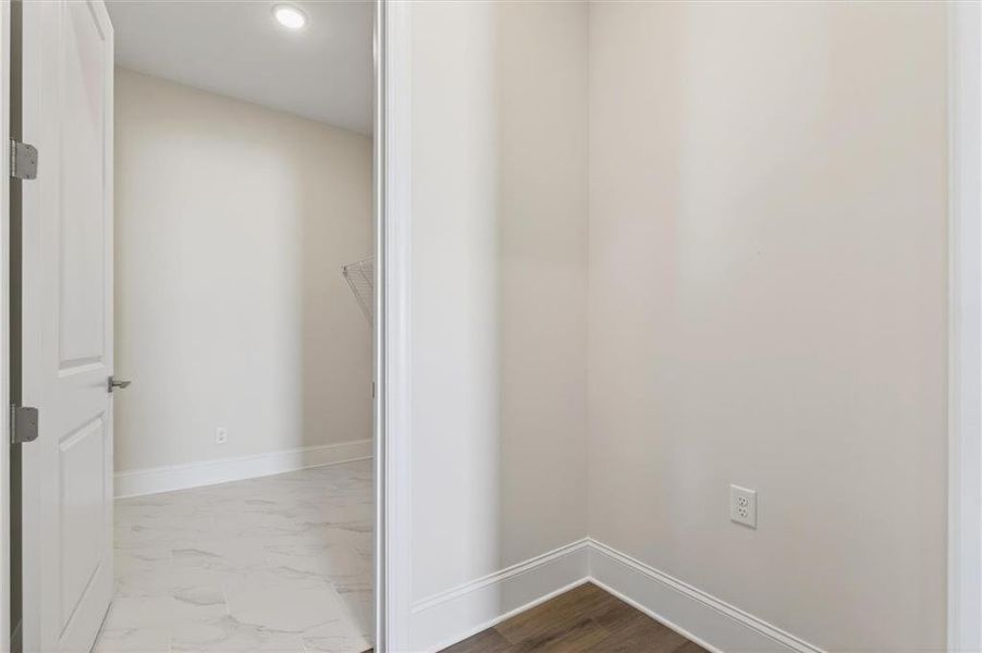 Spacious, unfurnished interior of a new home in The Reserve at Bells Ferry, Kennesaw (Image 31).