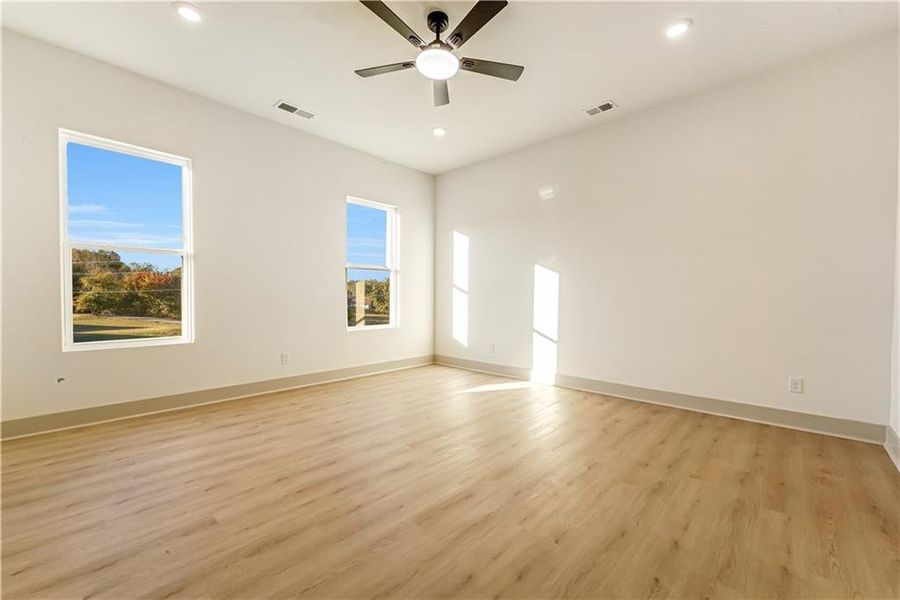 Spacious, unfurnished interior of a new home in , Snellville (Image 25).