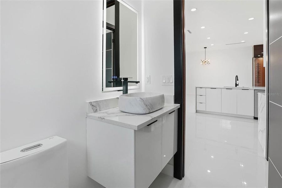 Furnished interior view inside a new home in , Tampa (Image 6).