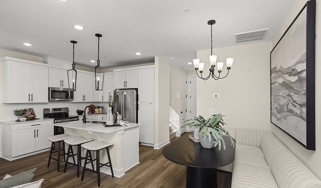 Kipling-EA94-TheTownsatLynwood Kitchen