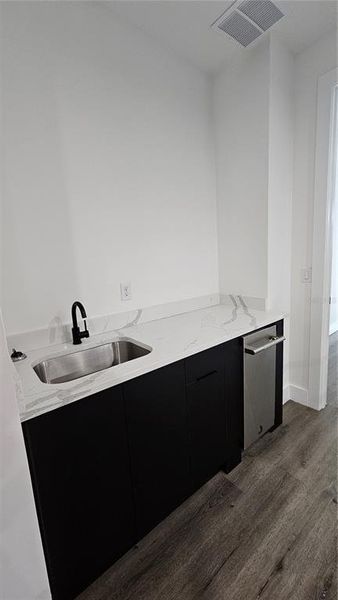 Image 22 of a home in .