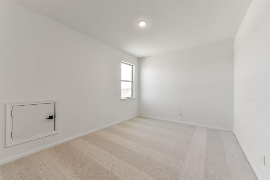 Spacious, unfurnished interior of a new home in Colony at Pinehurst, Pinehurst (Image 34). Spacious, unfurnished interior of a new home in Colony at Pinehurst, Pinehurst (Image 34).