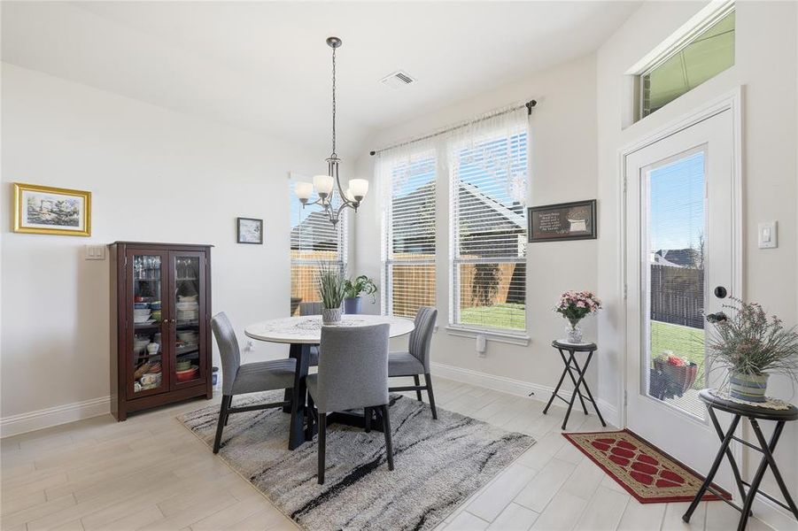 Furnished interior view inside a new home in Oak Hills, Burleson (Image 11).