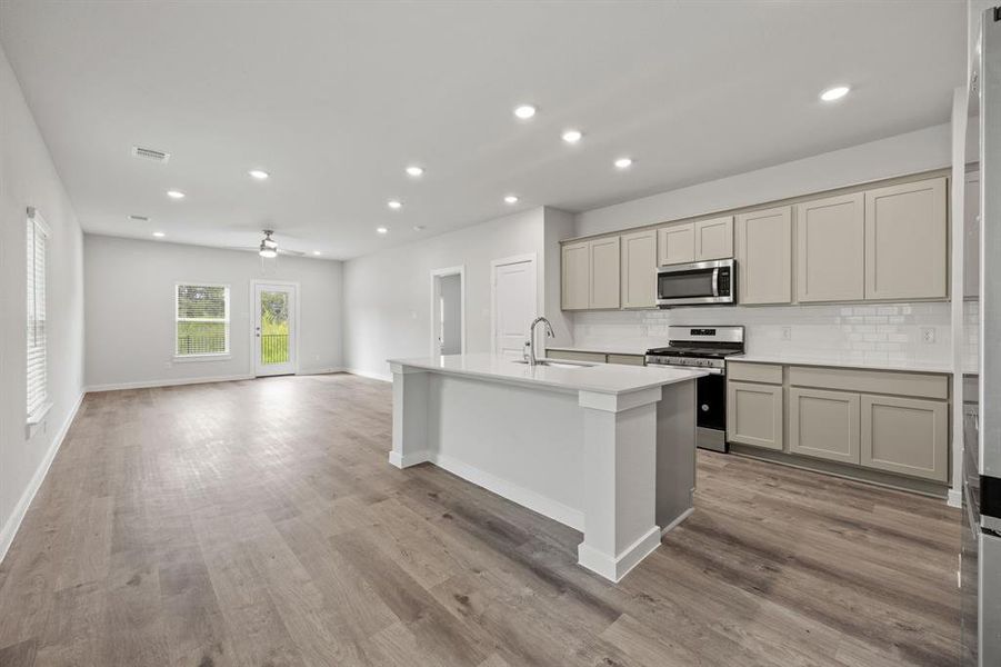 Furnished interior view inside a new home in Ambergrove, Royse City (Image 8). Furnished interior view inside a new home in Ambergrove, Royse City (Image 8).