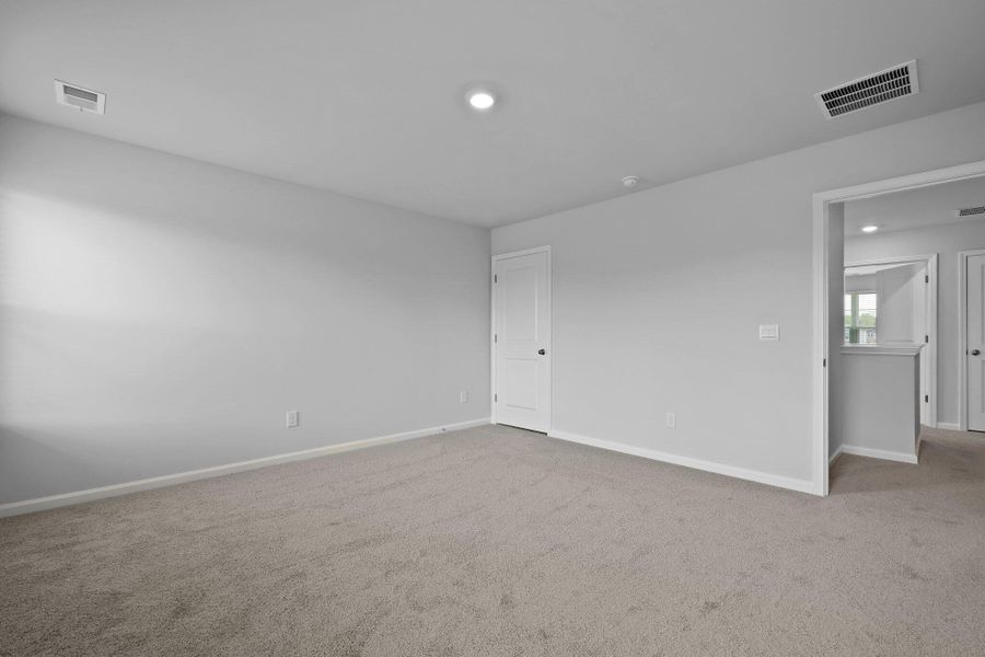 Spacious, unfurnished interior of a new home in The Cove at Mallard Crossing, Summerville (Image 36). Spacious, unfurnished interior of a new home in The Cove at Mallard Crossing, Summerville (Image 36).