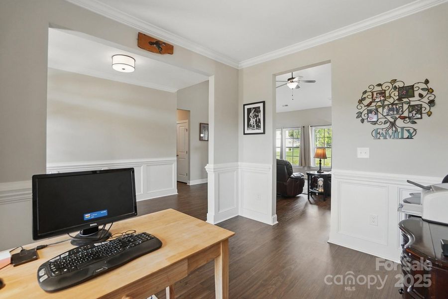 Furnished interior view inside a new home in , Monroe (Image 35).