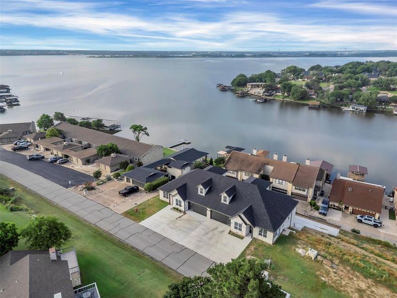 Image 36 of a home in .