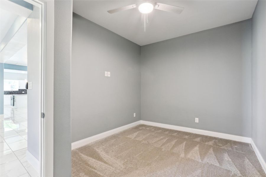 Spacious, unfurnished interior of a new home in , Cedar Creek (Image 29).