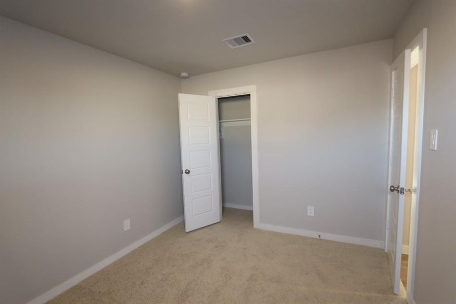 Image 13 of a home in Magnolia Ridge.