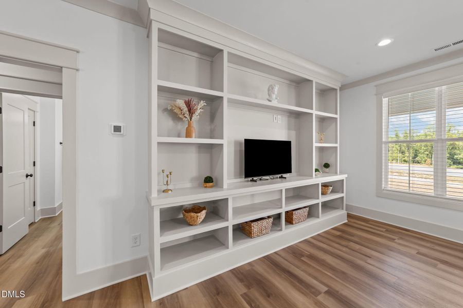 25-web-or-mls-VB4A6410