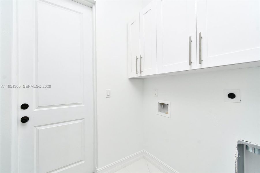 Spacious, unfurnished interior of a new home in , Lehigh Acres (Image 25). Spacious, unfurnished interior of a new home in , Lehigh Acres (Image 25).