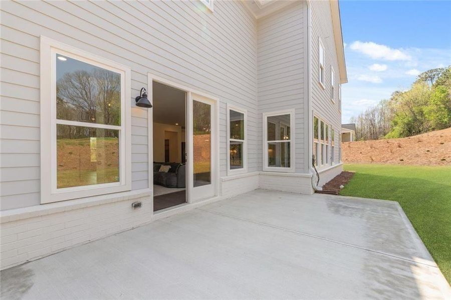 Exterior details and patio area of a home in , Gainesville (Image 36).