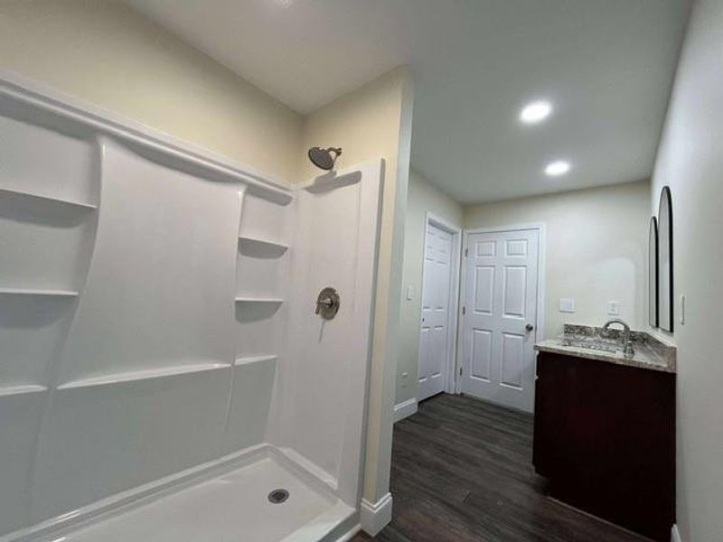 Image 32 of a home in .