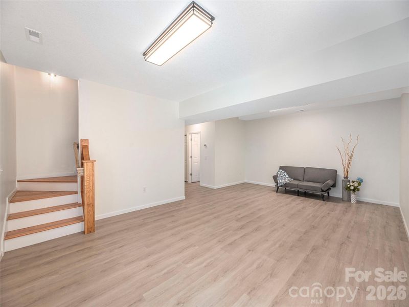 Spacious, unfurnished interior of a new home in , Waynesville (Image 29).