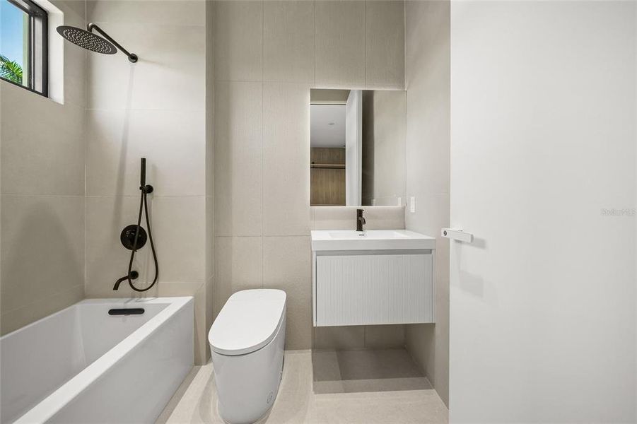 Furnished interior view inside a new home in , Sarasota (Image 14).