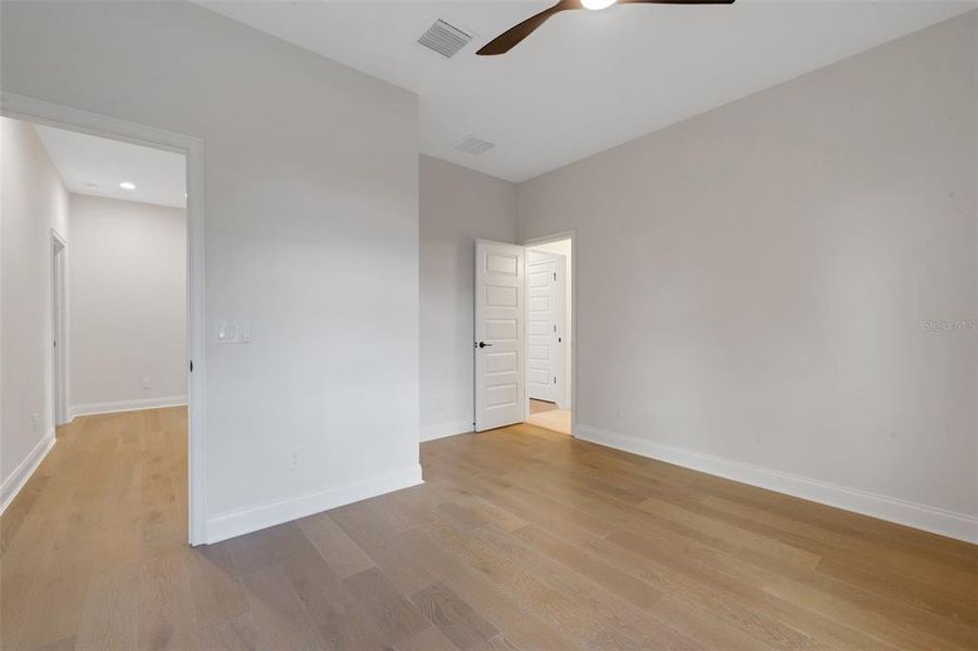 Spacious, unfurnished interior of a new home in , Lakeland (Image 37). Spacious, unfurnished interior of a new home in , Lakeland (Image 37).