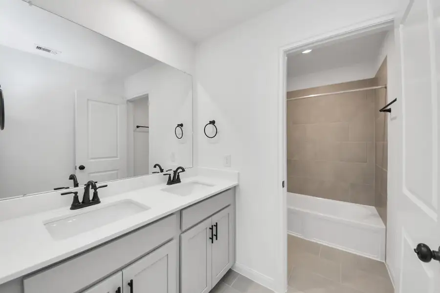 Furnished interior view inside a new home in , Katy (Image 7).