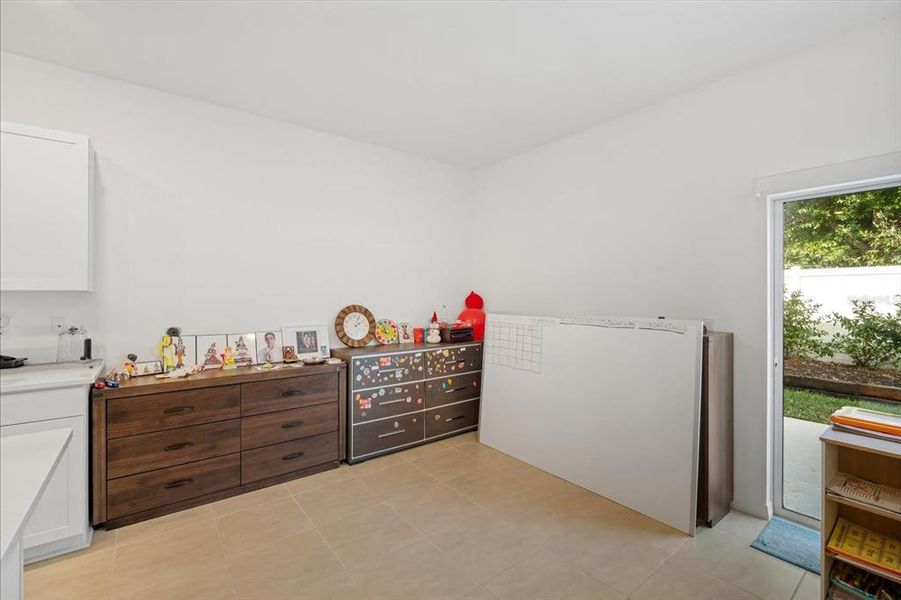 Furnished interior view inside a new home in , Sarasota (Image 7).